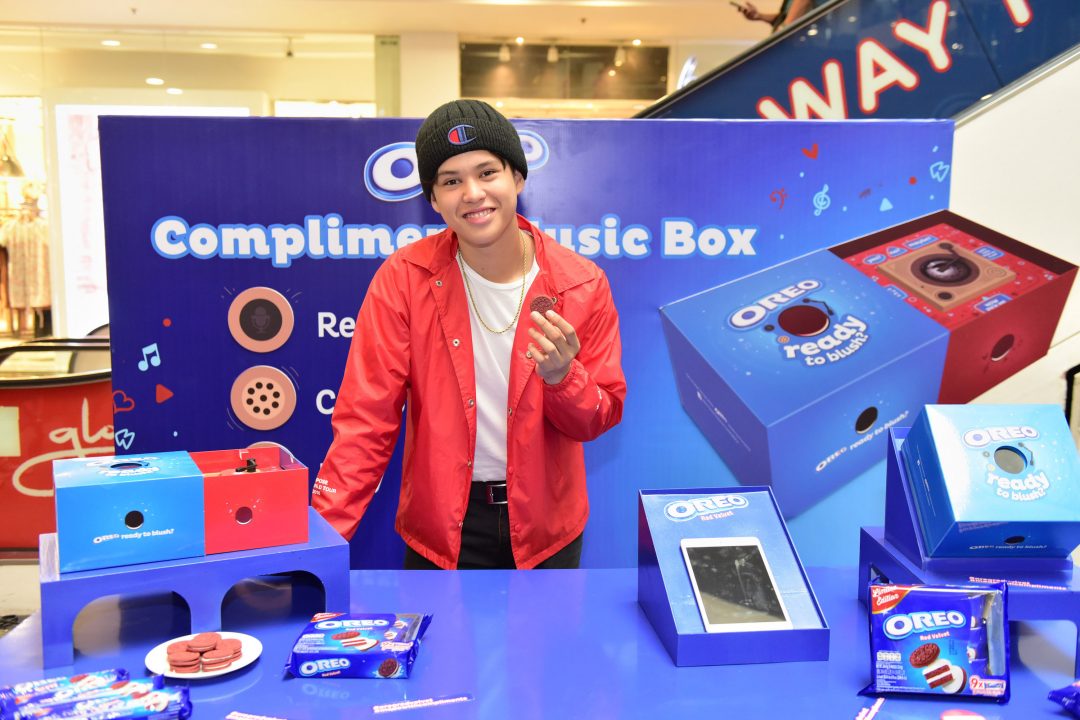 Oreo Blushing Cookie Welcome The Limited Edition Red Velvet Flavor Vic Vic Bautista