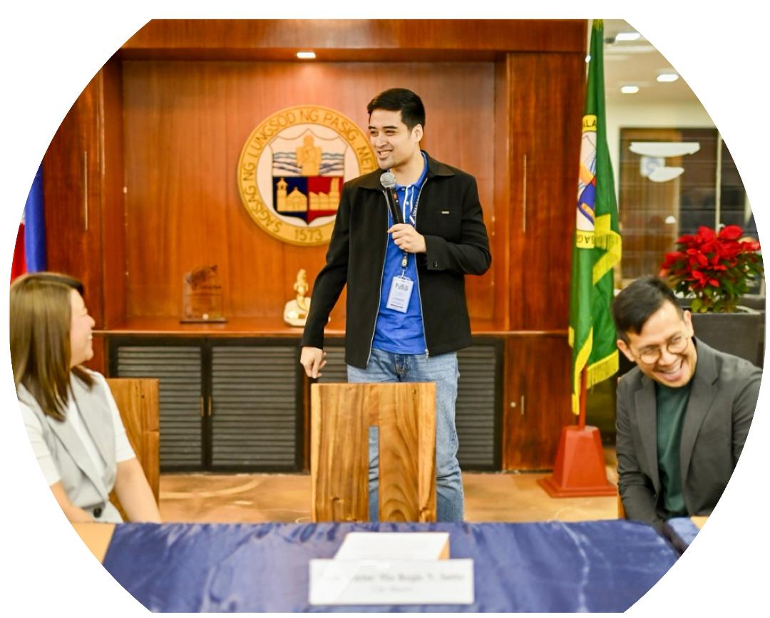 Pasig LGU and Jollibee Group to Give Senior Citizens and People with