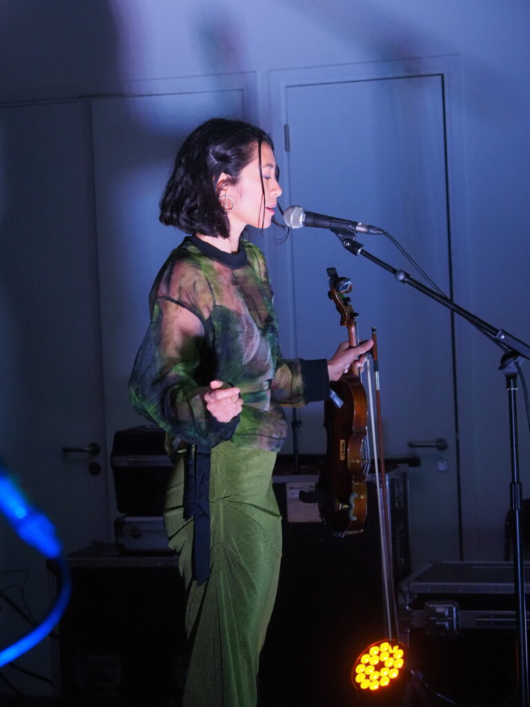 Singer Point Philippines Filipino Violinist-Singer Muri Represents the Philippines at Focus ...